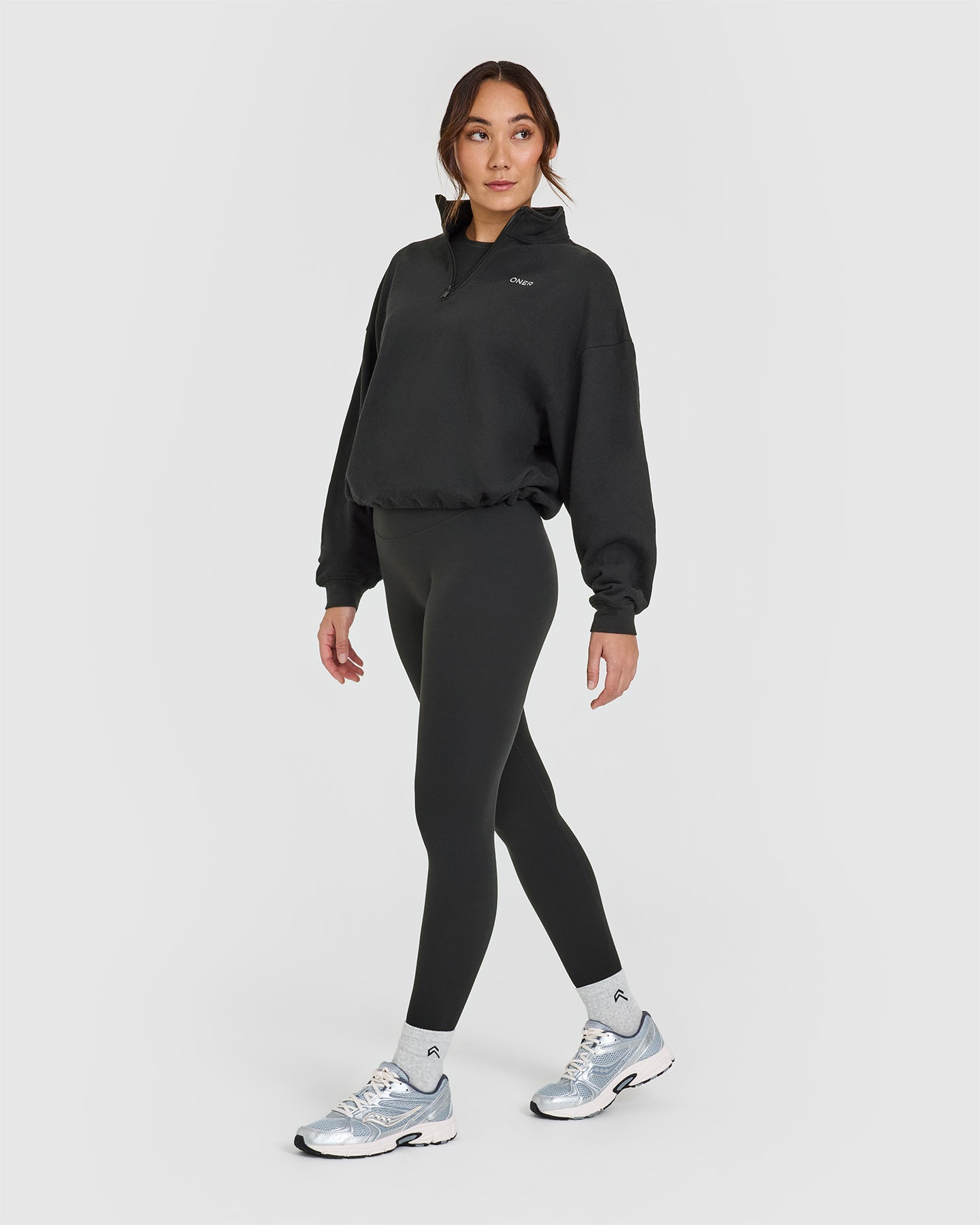 Mid Weight 1/4 Zip Sweatshirt - Black