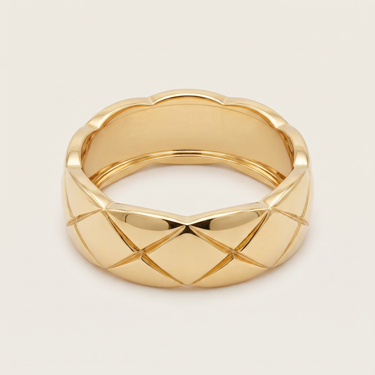 C Crush Small Model Ring