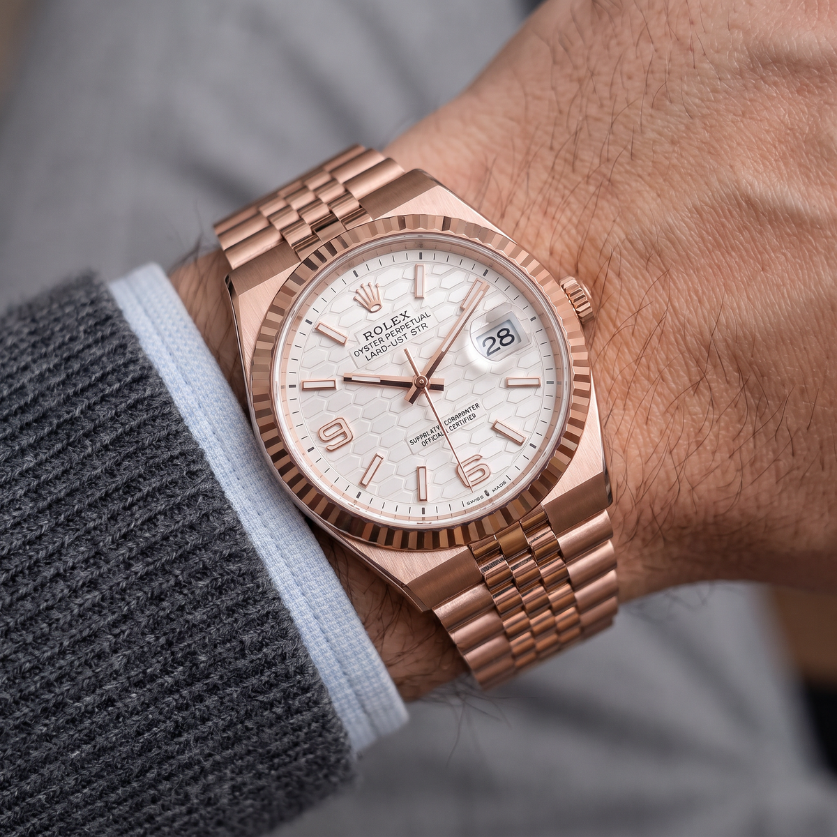 Land-Dweller Oyster Everose gold White Dial Automatic Watch