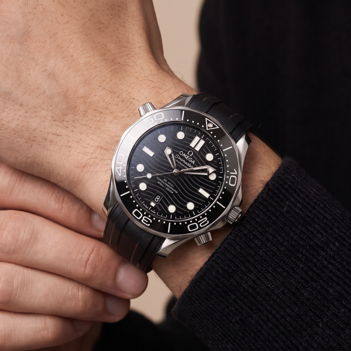 Seamaster Diver 300M Black Dial Rubber Strap Men's Watch
