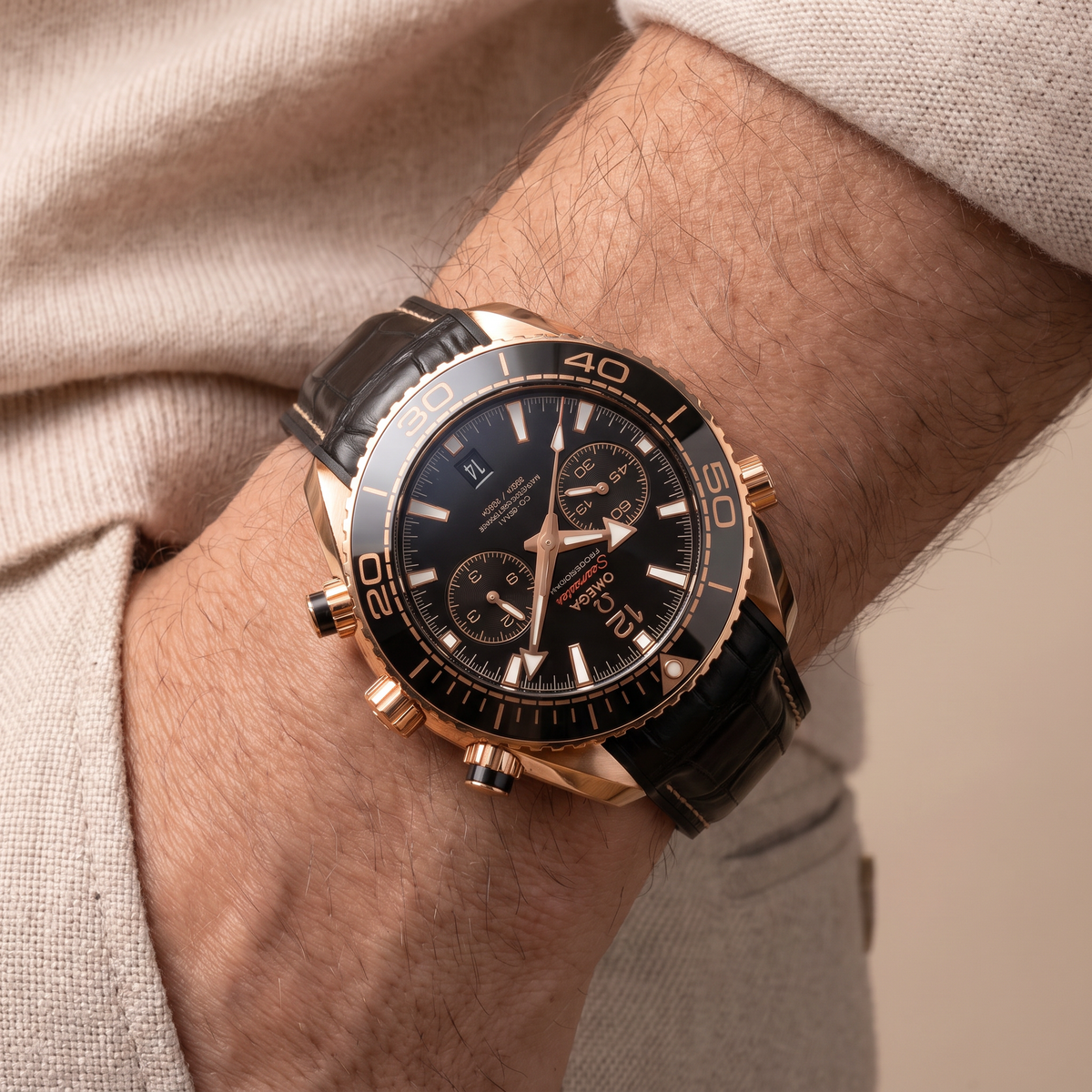 Seamaster Planet Ocean Chronograph Sedna Gold Mens Watch