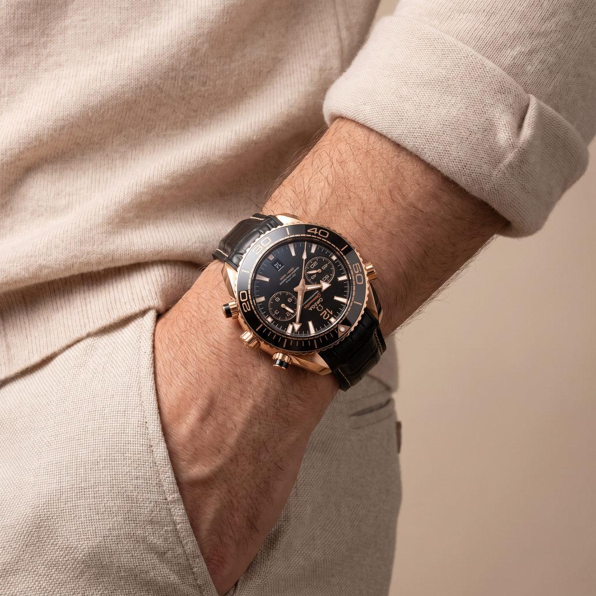 Seamaster Planet Ocean Chronograph Sedna Gold Mens Watch