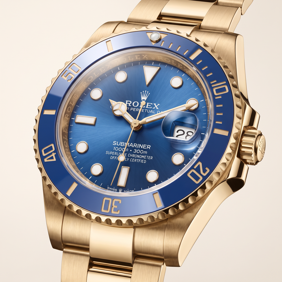 Submariner Date M126618 Blue Dial Ceramic Bezel Gold Tone Automatic Watch